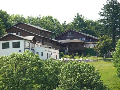 During your visit, be sure to check out a popular art gallery like kunststation kleinsassen, which is a. Landhotel Lothar Mai Haus - Hofbieber - Rhön