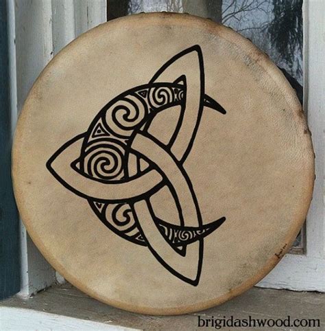 Celtic Knots Inside Moon Tattoo Design Photo 3 Celtic Art Celtic