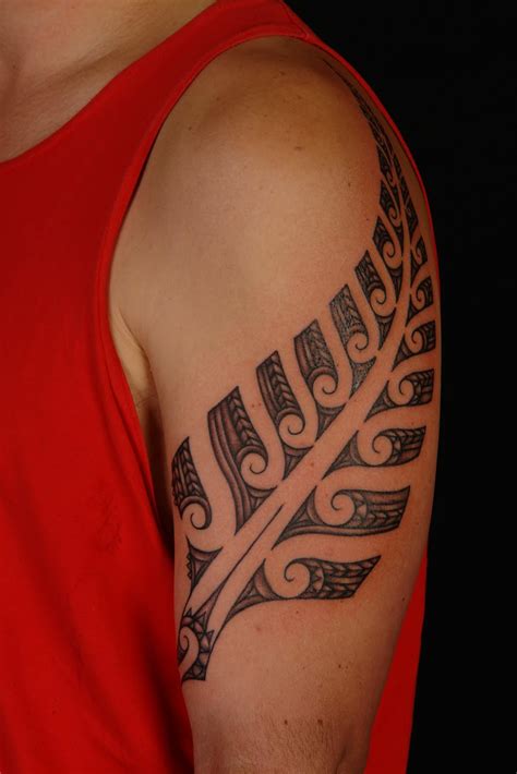 Maori Polynesian Tattoo Maori Silver Fern Tattoo Design