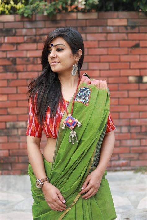 Pin By Syed Kashif On Saree Designer Saree Blouse Patterns Saree Blouse Neck