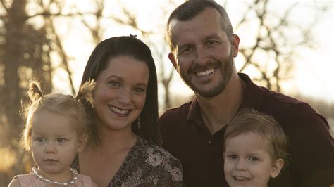 Chris Watts Final Texts To Pregnant Wife Shanann Revealed In Netflix Doc