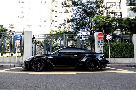Blacked Out Nissan GT R By Liberty Walk Carz Tuning