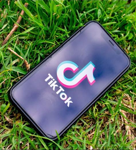Cute, classy, funny and sassy captions for insta bio to get your personality to shine through your profile. TikTok: Matching Bios For Couples: Copy Paste Ideas, How ...