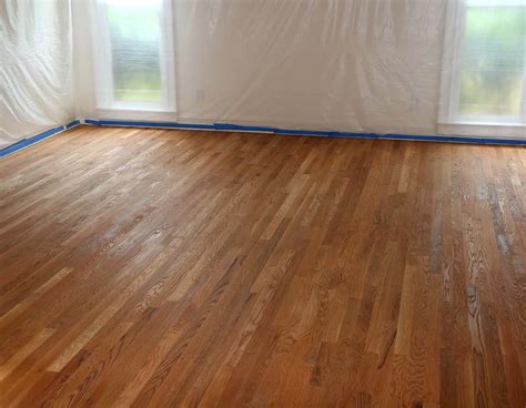 Hardwood Floor Refinishing | Hector's Magic Carpet