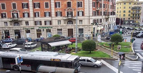Piazza bologna è una delle piazze più conosciute di roma che ha visto gli albori di un quartiere fortemente voluto durante il periodo fascista e piazza bologna è molto più vivibile durante il fine settimana e lontano dalle ore di punta. La badante di Don Fefè « Consigliati « News Arte e Cultura