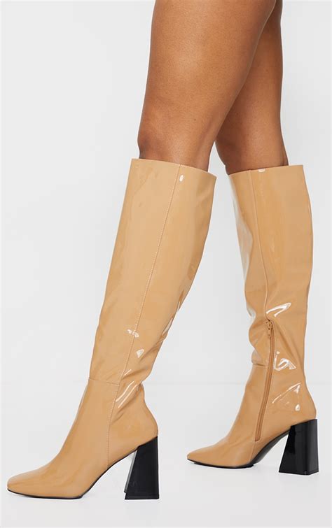 camel patent pu flare block heel square toe over knee boot prettylittlething aus