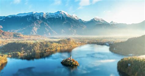 A eslovénia (português europeu) ou eslovênia (português brasileiro) (em esloveno slovenija, pronunciado afi: Eslovênia Turismo | As melhores dicas de turismo 2021 ...