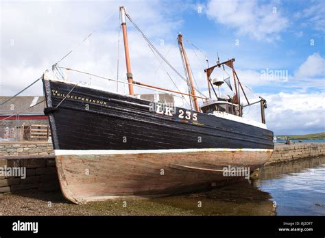 Old Fishing Trawler In Lerwick Stock Photo Alamy