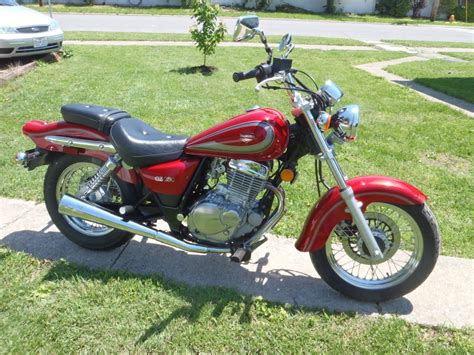 I've had this small street bike for two or three years. 2008 Suzuki GZ 250: pics, specs and information ...