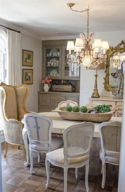 Cozy French Country Living Room Decor Ideas 29 French Country Dining