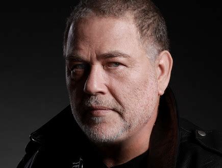 בְּאֲתָר זֶה מֻפְעֶלֶת מַעֲרֶכֶת נָגִישׁ בִּקְלִיק הַמְּסַיַּעַת לִנְגִישׁוּת הָאֲתָר. אריק איינשטיין: שלום חנוך, שלמה ארצי ויהודה פוליקר יופיעו ...