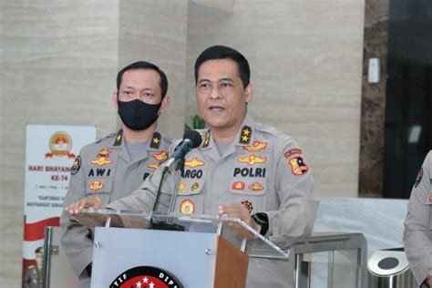 Jamaah sekalian ingat hari ini hari jum'at, mari untuk salalu memperbanyak shalawat kepada baginda nabi muhammad صلى الله عليه وسلم. Hari Ini Polisi Gelar Rekonstruksi Penusukan Syekh Ali ...