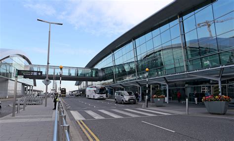 Hundreds Stuck On Long Passport Control Queues At Dublin Airport As