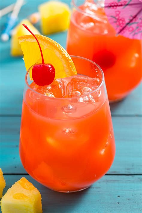 20 Classic Rum Drinks Youll Be Drinking All Summer Cocktails Selber