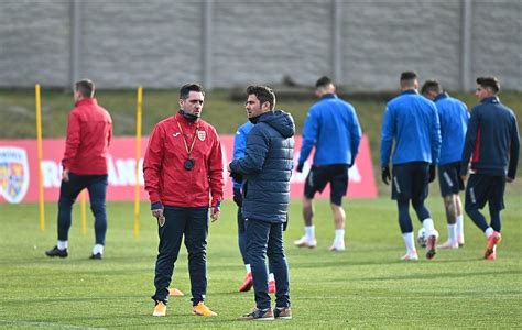 Check spelling or type a new query. Adrian Mutu, euforic înainte de EURO U21: „Avem genii în ...
