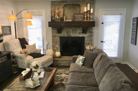 Unique modern farmhouse living room leather couch is part of cozy living room leather couch. Pin by Teddi Hollister on Modern Farmhouse | Home ...