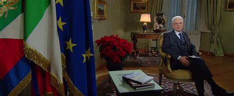 Vale a dire diego armando maradona che ha spodestato sergio mattarella nell'ufficio di giovanni pagano. Il primo discorso di fine anno di Mattarella - Il Post