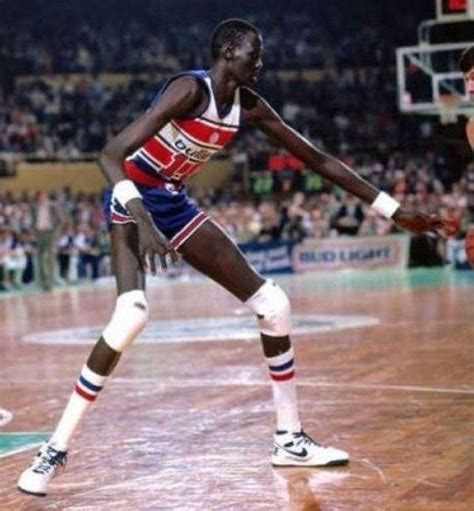 Funny Pictures News Pics Septembre Images Manute Bol