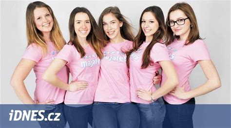 Anketa Hlasujte Pro Nejkrásnější Studentku Hradeckého Majálesu Idnescz