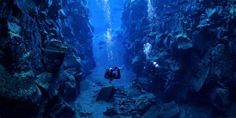 Diving Through Two Tectonic Plates Looks Like This Huffpost Uk