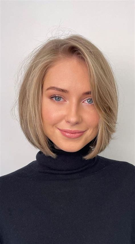 52 Best Bob Haircut Trends To Try In 2023 Creamy Blonde Chin Length Bob