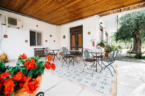 Maybe you would like to learn more about one of these? SCILLA E CARIDDI B&B • MESSINA • 3⋆ ITALY • RATES FROM €78