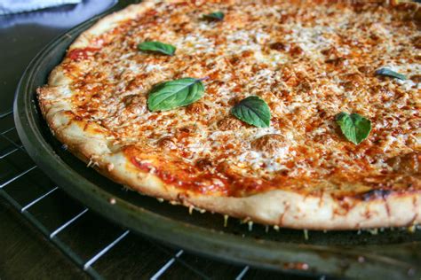 30 Minute Thin and Crispy Pizza | Crispy pizza, Pizza, Crispy