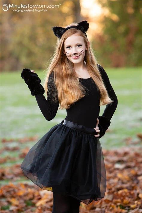 Easy Cat Costume How To Make A Gorgeous Black Cat Costume Black Cat
