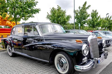 Mercedes Benz 300 Foto And Bild Oldtimer Fahrzeuge Pkw Bilder Auf