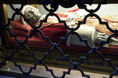 Dead Pope Laying In Peace In St Peters Basilica Nathan Rupert