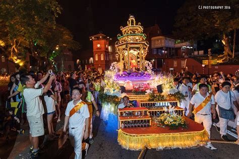 Wesak Day In Malaysia Wesak Day Parade Float Malaysia