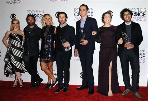 the big bang theory have any cast members dated in real life