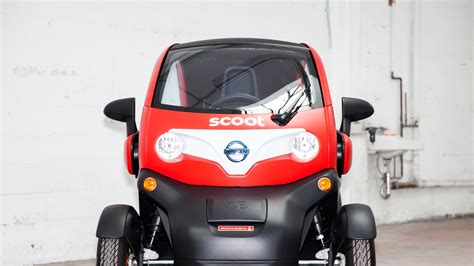 Scoot the san francisco based electric scooter ride share network has teamed up with nissan to create a four wheeled two seater enclosed vehicle onto the streets of san. Nissan Scoot Electric Car Price ~ Perfect Nissan