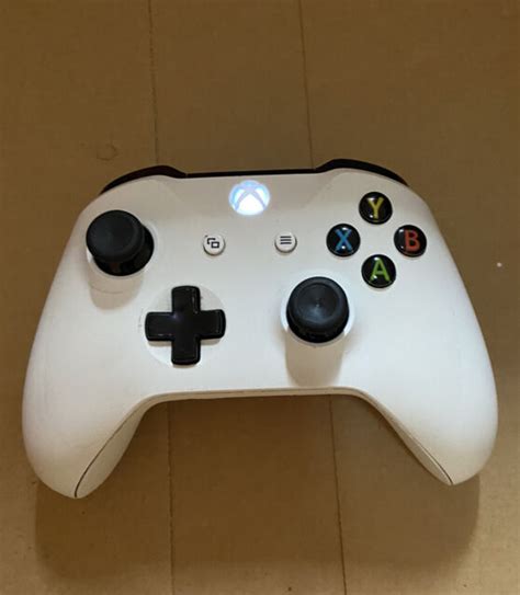 Microsoft Xbox One Wireless Controller White Model 1708 Fast Free