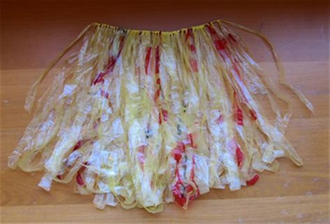 How To Make A Hawaiian Hula Skirt Costume From Plastic Bags Hula