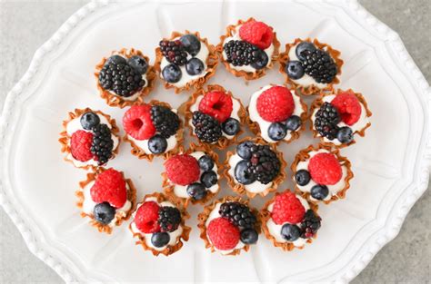 Easy Berry Tartlets Domesticate Me