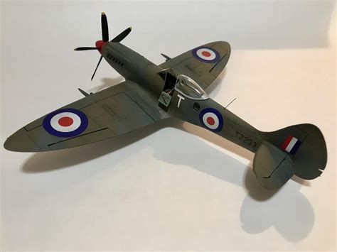 148 Spitfire Fr 18 Airfix Imodeler