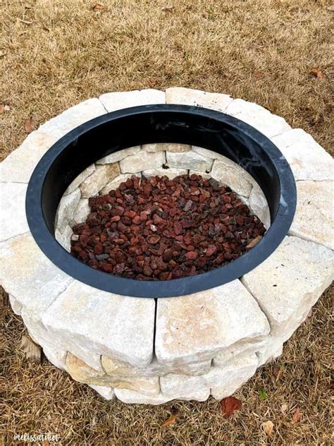 Step By Step Diy Stone Fire Pit Tutorial For Under 225 In 2020 Diy