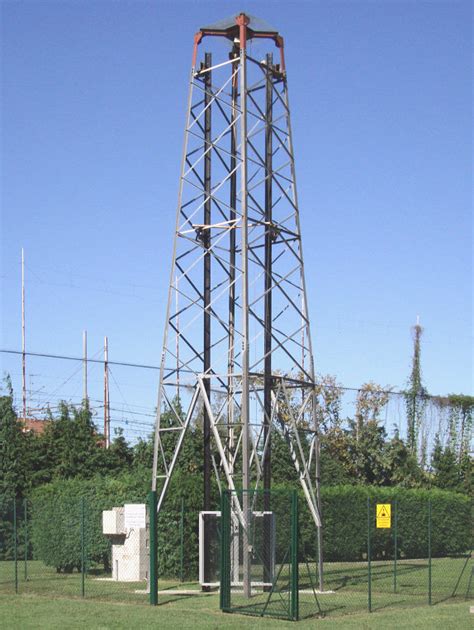 Twelve Meter Drop Tower For Impact Tests Download Scientific Diagram