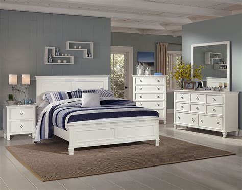 Tamarack White Platform Bedroom Set From New Classics 00 044 315 335
