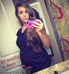 Jessa Duggar Shares Pregnant Selfie As Due Date Approaches