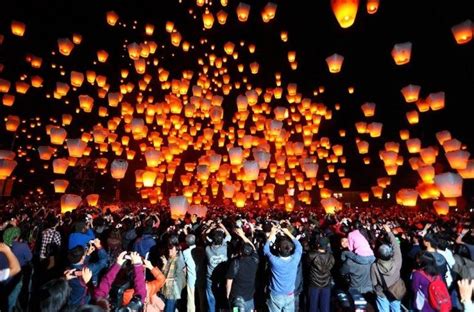 Taiwan Lantern Festival 2018 — Top 5 Most Beautiful Lantern Festivals