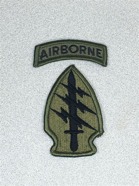Us Army 1st Special Forces Command Ssi Subdued Patch W Airborne Tab