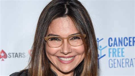 general hospital how many times has vanessa marcil been married