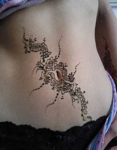 HENNA SENSE Henna Tattoo Design Around Belly Button Belly Button Tattoos Stomach Tattoos Body