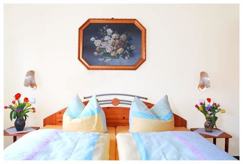 Carl von ossietzky straße 11, 99423 weimar. Zimmer und Preise › Pension Alter Zausel