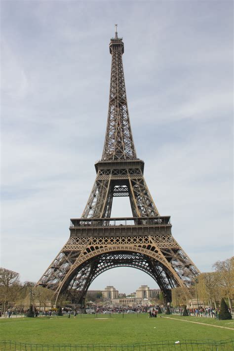 Gambar lucu menara eiffel kartun gambar meme. Gambar Wallpaper Menara Eiffel Paris - Tamatravel