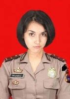 Cerita Dewasa untuk 17 Tahun Ke Atas.