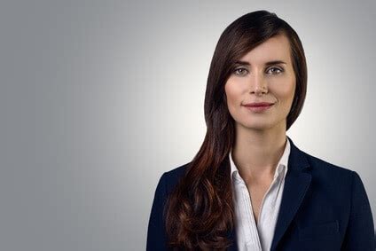 Bilder wecken automatisch emotionen beim betrachter. Bewerbungsfoto Bank - sleek body method