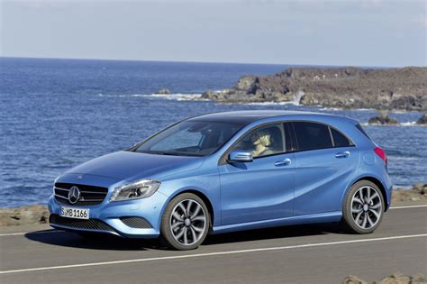 First Drive 2013 Mercedes Benz A Class 200 Blueefficiency Ride And Review Video